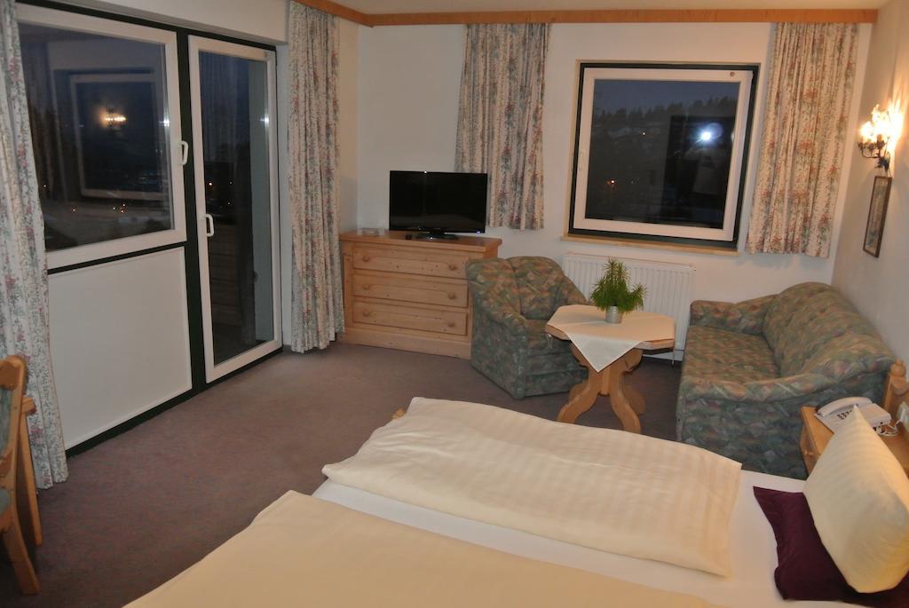 Hotel Gruberhof Innsbruck Igls B&B Eksteriør bilde